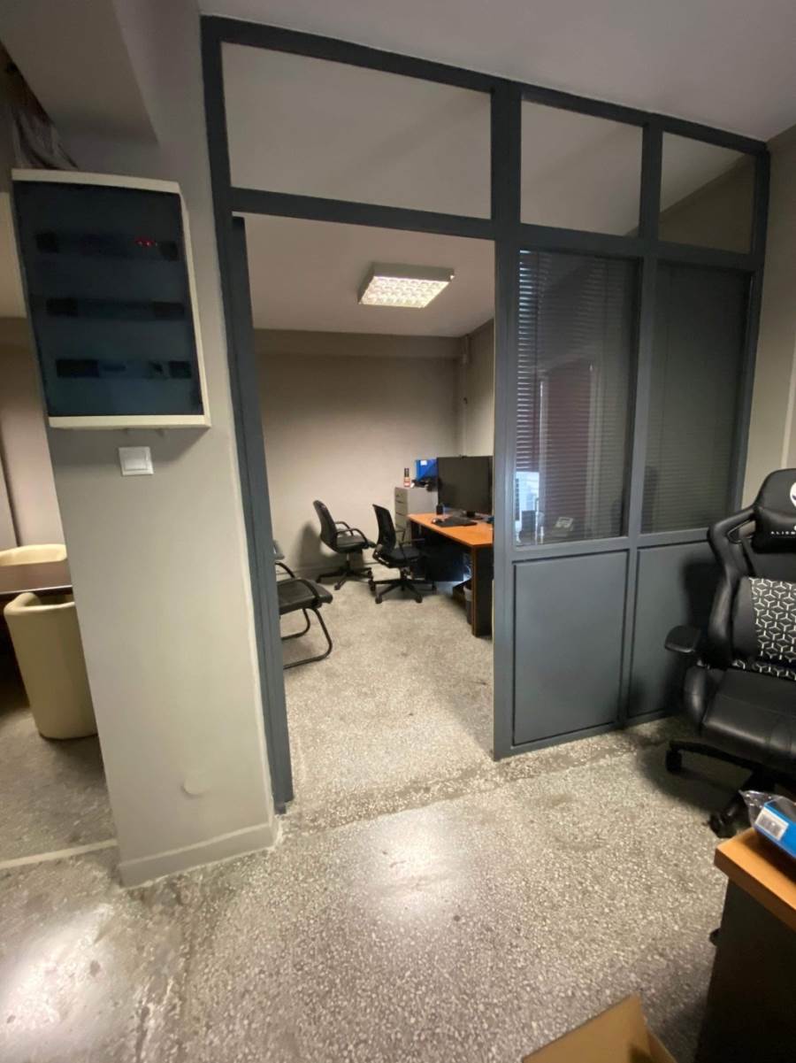 (Προς Πώληση) Επαγγελματικός Χώρος Οροφοδιαμέρισμα || Αθήνα Κέντρο/Αθήνα - 112 τ.μ, 330.000€ 