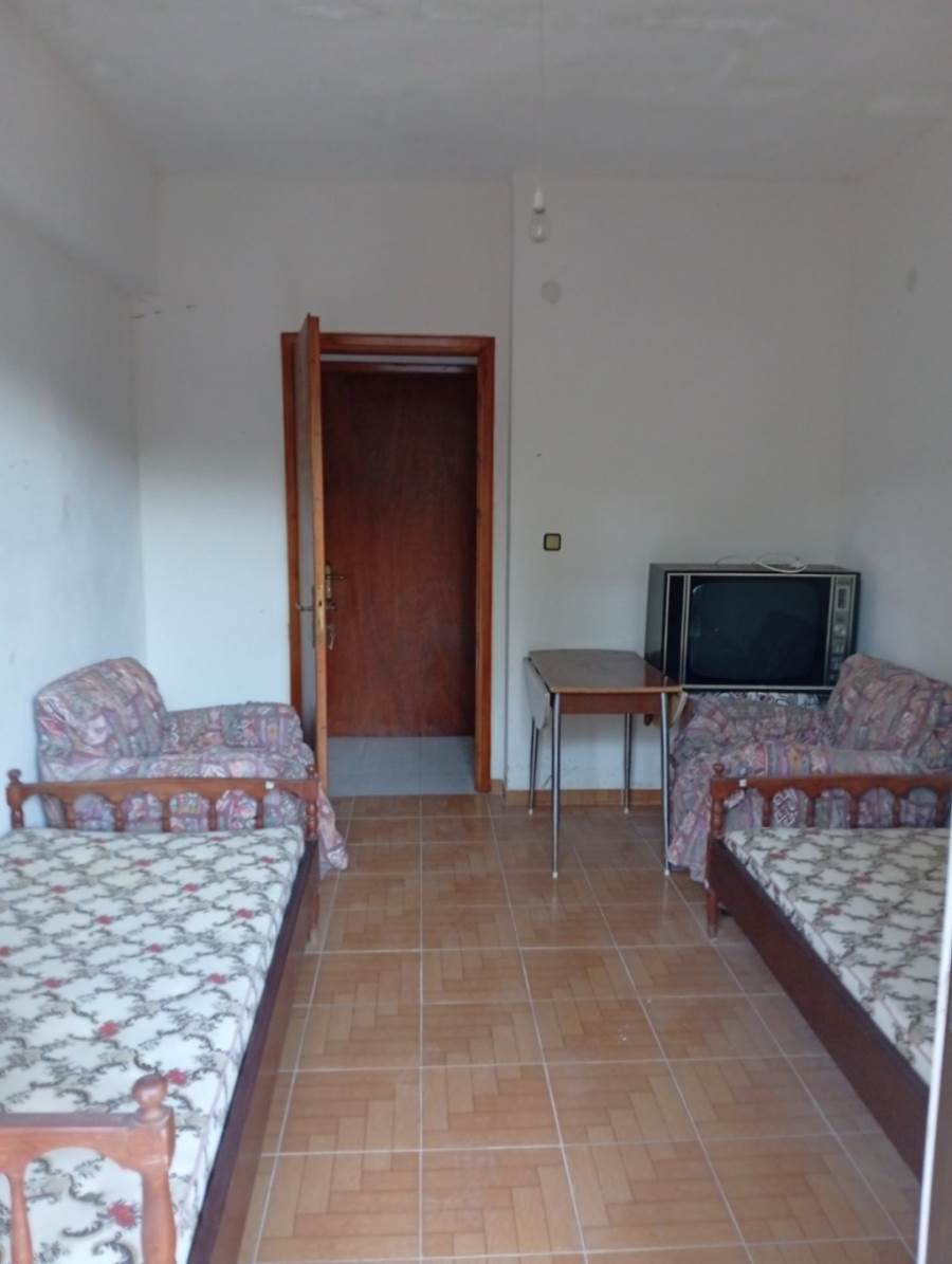 (For Sale) Residential Floor Apartment || East Attica/Markopoulo Oropou - 100 Sq.m, 205.000€ 