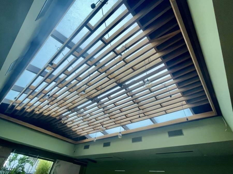 (Προς Ενοικίαση) Επαγγελματικός Χώρος Κατάστημα || Αθήνα Βόρεια/Κηφισιά - 340 τ.μ, 3.750€ 